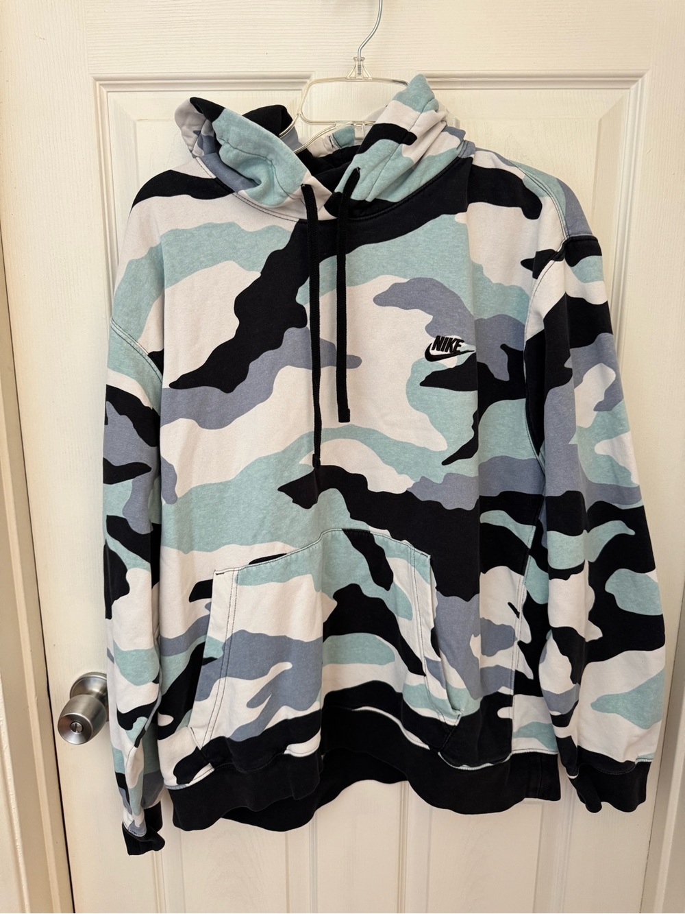 Nike Camo Sportswear Club Fleece Pullover Hoodie – Size XXL. (EUC) - Picture 2 of 9